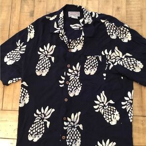 Men's Navy Pineapple Print Short-Sleeve Button-Down Shirt